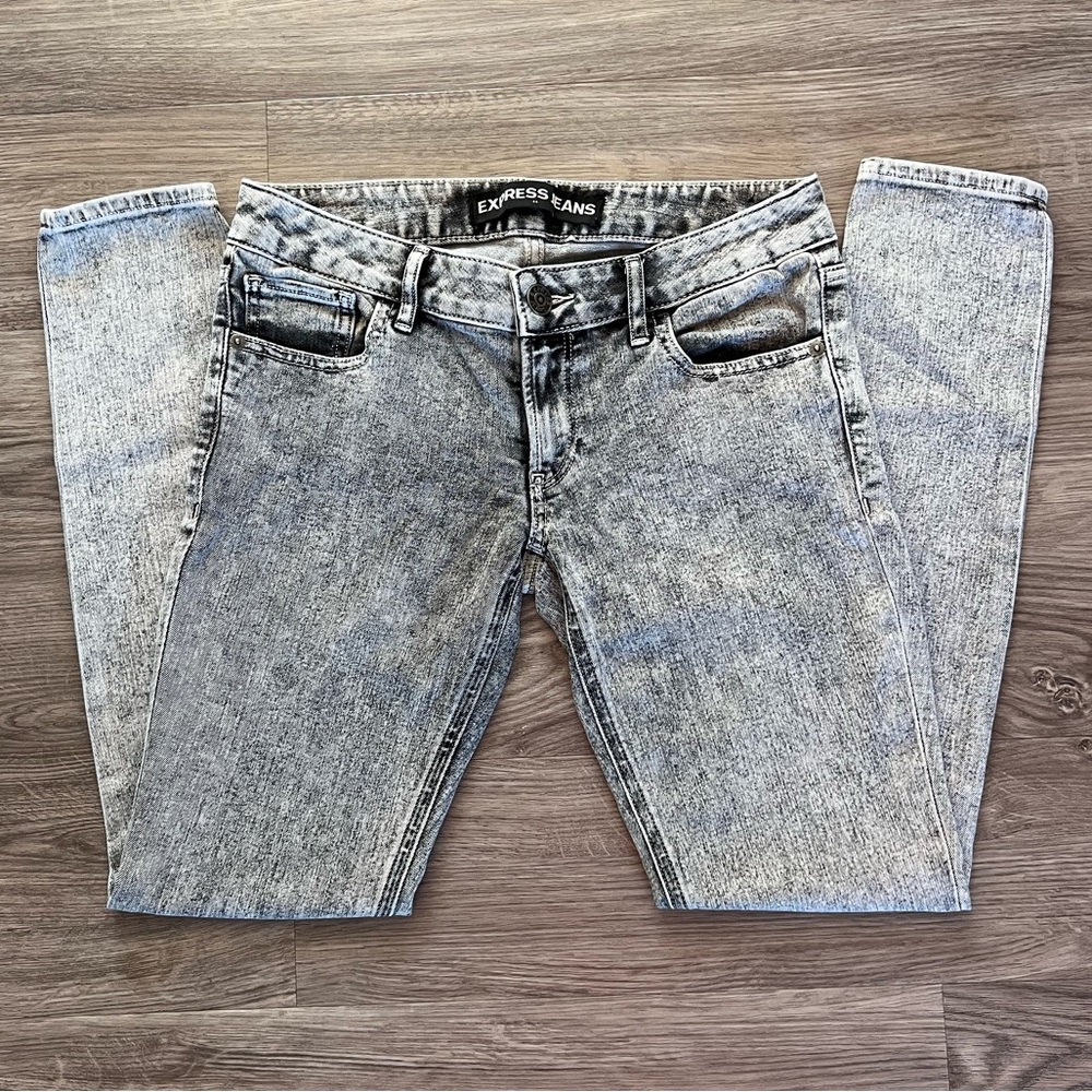 Express Gray Wash Skinny Jean